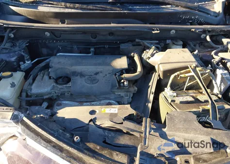 2017 Toyota Rav4 Le z USA, uszkodzony, nr VIN 2T3BFREV6HW638163